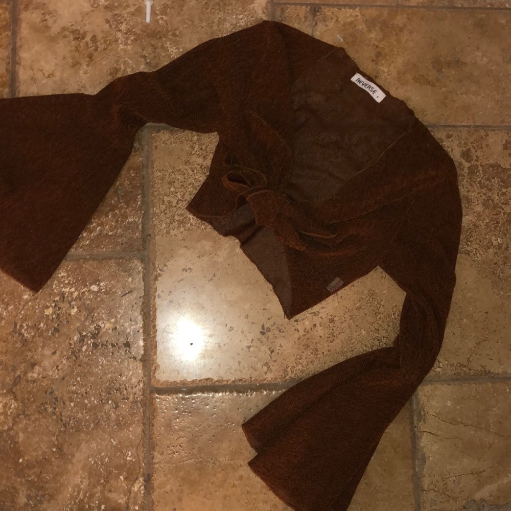 Super cute wrap long sleeve